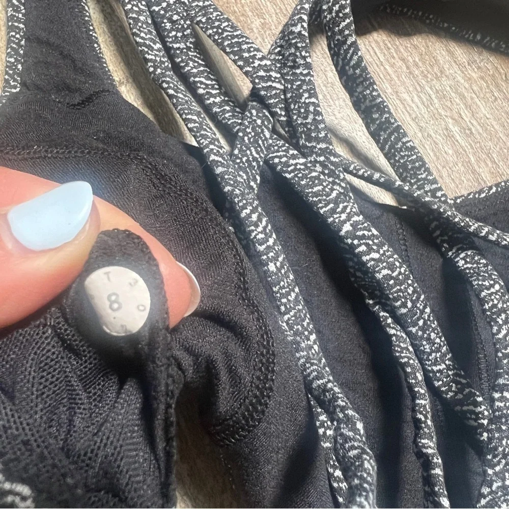 Lululemon Athletica | Black and White Speckled Sports Bra